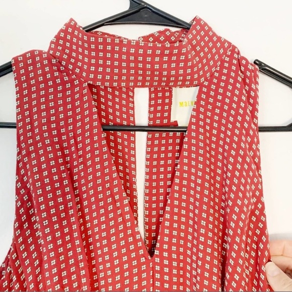 Anthropologie Farida High Neck Red Floral Printed Jumpsuit size 4 - Picture 5 of 9